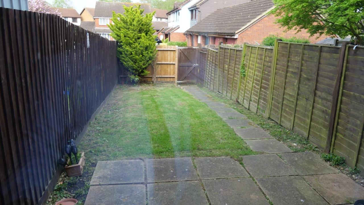 Wolverton  Milton Keynes Luxury Short Stay House With Wifi And Free Parking מראה חיצוני תמונה