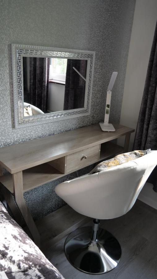 Wolverton  Milton Keynes Luxury Short Stay House With Wifi And Free Parking מראה חיצוני תמונה