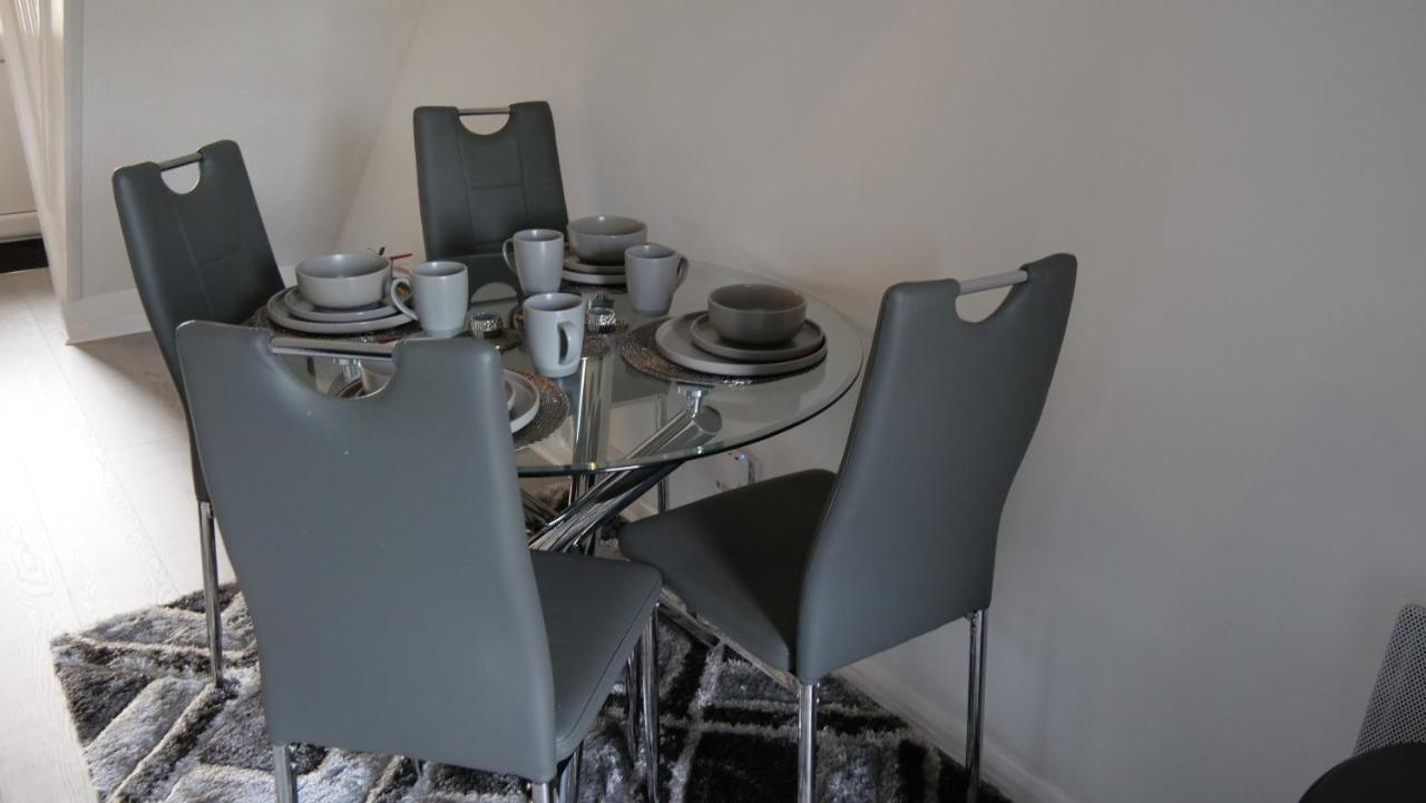 Wolverton  Milton Keynes Luxury Short Stay House With Wifi And Free Parking מראה חיצוני תמונה